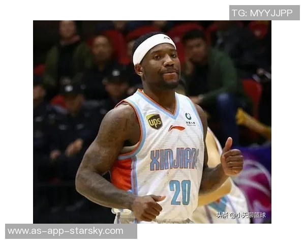 拉亚高度评价助教海因策称其在球队防守中发挥重要作用