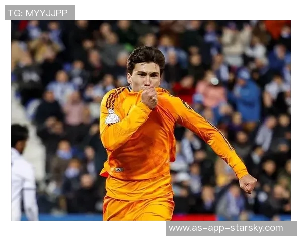 皇马半场领先贝蒂斯贡萨洛打入西甲首球罗德里戈助攻表现出色