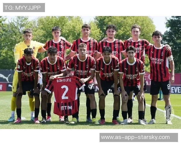 阿贾克斯可用350万欧买断伊布之子马克西米利安身价超十倍引关注 阿贾克斯可用350万欧买断伊布之子马克西米利安身价超十倍引关注