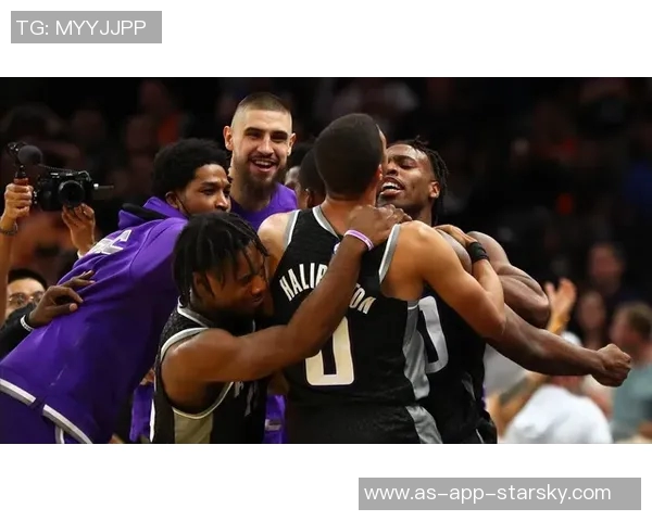 小佩顿强调国王队中距离投篮防守策略需提高难度