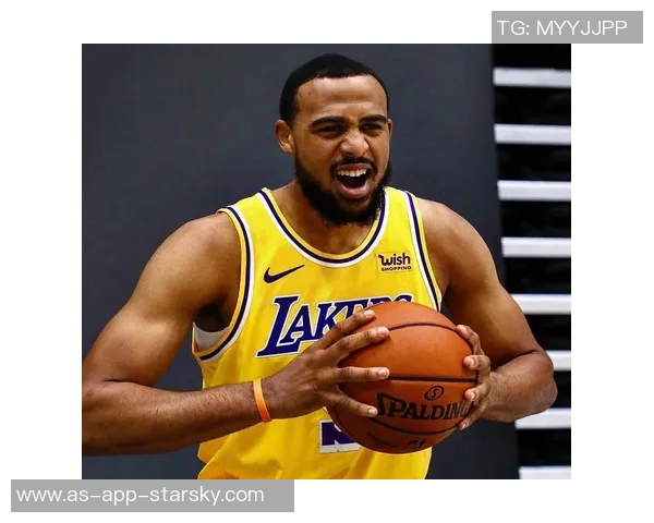 文班表现惊艳砍下40分15板帕金斯称其为十年内最具统治力的球员